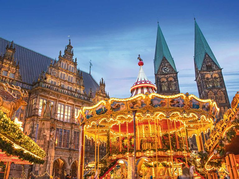 Weihnachtsmarkt in Bremen, Marktplatz mit Karussell