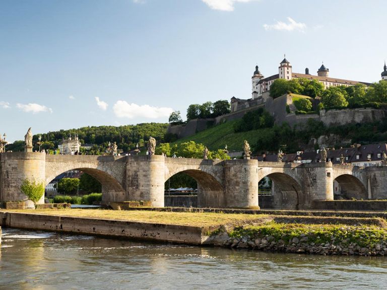 Mainufer Würzburg