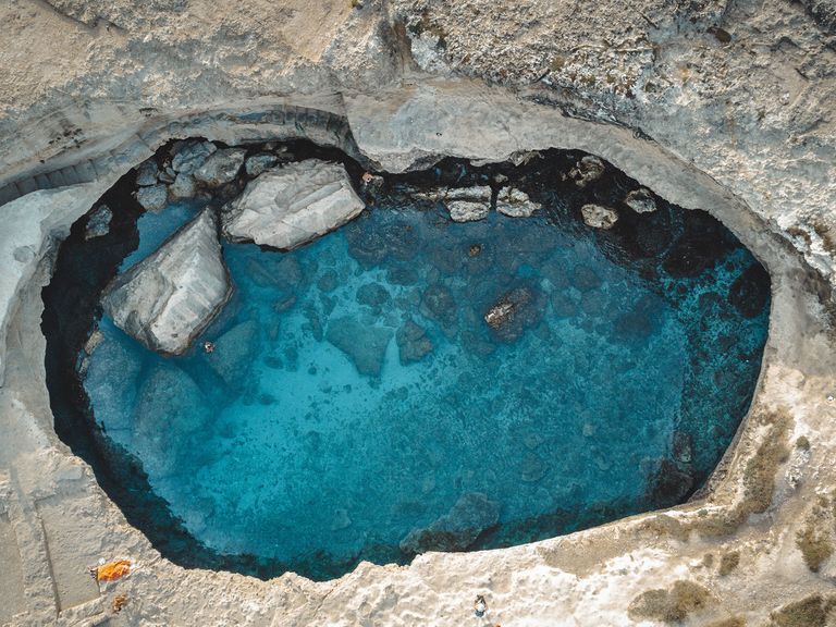 Grotta della Poesia, Naturpool in Italien, Apulien Grotta della Poesia, Naturpool in Italien, Apulien