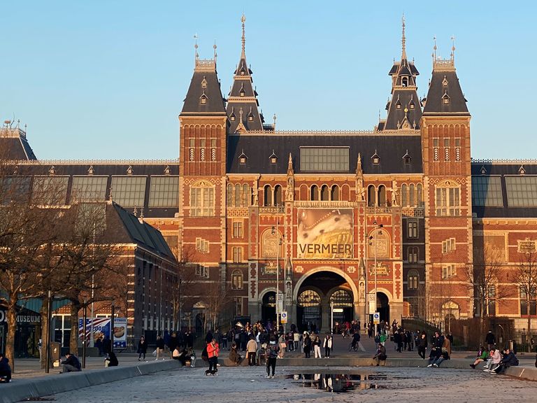 Das Rijksmuseum in Amsterdam