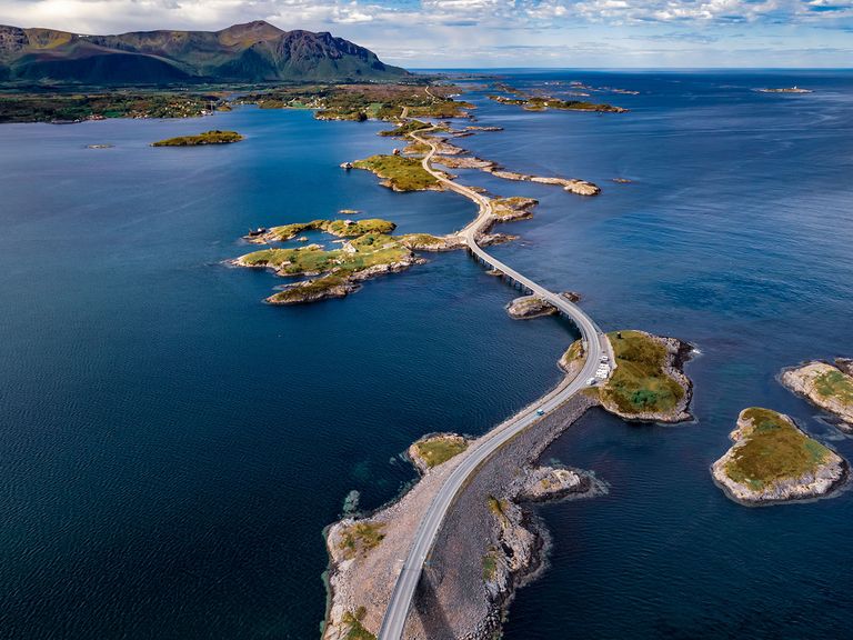 Luftaufnahme der Atlantikstraße, Norwegen
