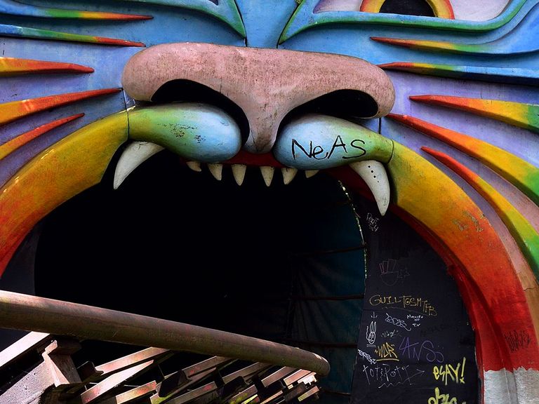 Achterbahntunnel im Spreepark, Berlin