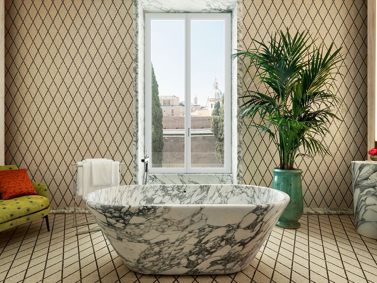 Die Suiten-Bäder im Bulgari Hotel sind meisterlich gestaltet. Bulgari Hotel Rom