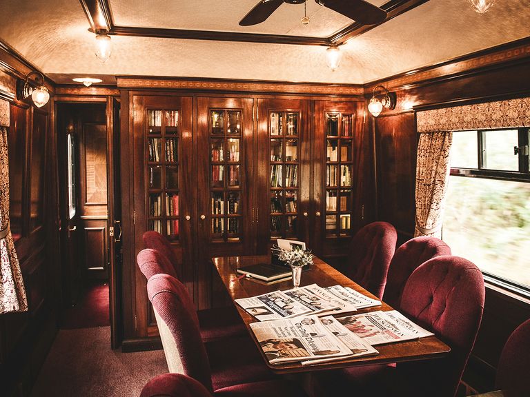 Bibliothek im Royal Scotsman