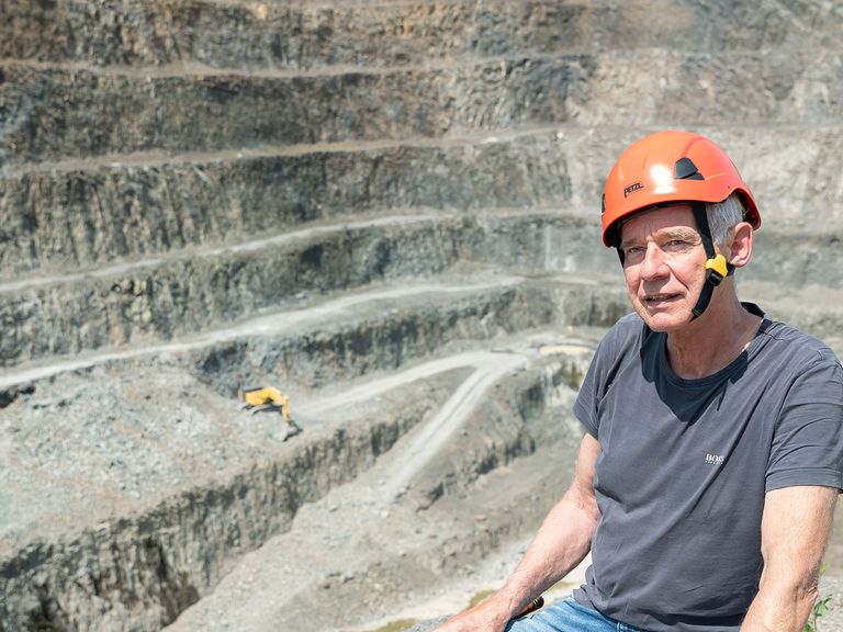 Geologe Dr. Ingomar Fritz im Interview mit Merian Geologe Dr. Ingomar Fritz