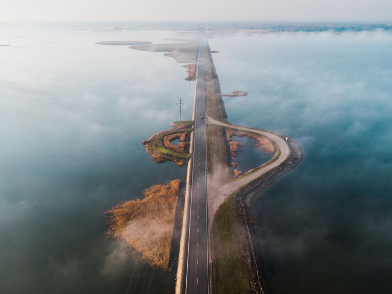 Damm zwischen Saaremaa und Hiiumaa, Estland