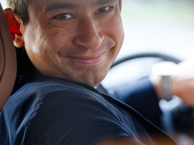 Tohru Nakamura im Lexus