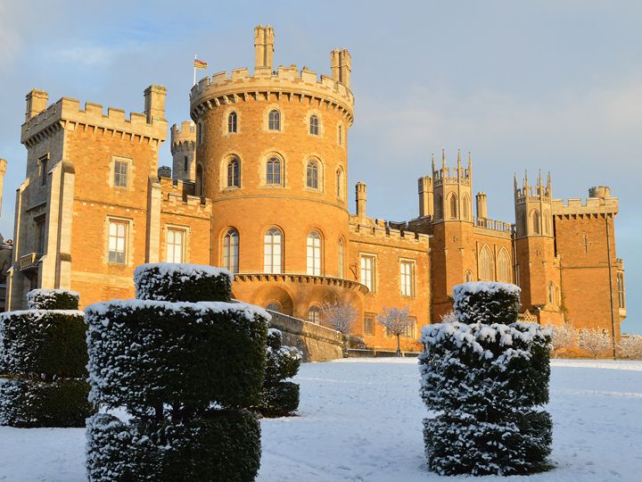 Eine traumhafte Kulisse: Belvoir Castle im Winter. Belvoir Castle im Winter