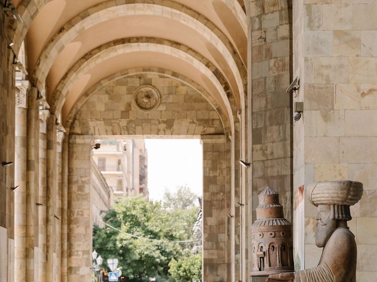 Menschen besuchen das History Museum of Armenia