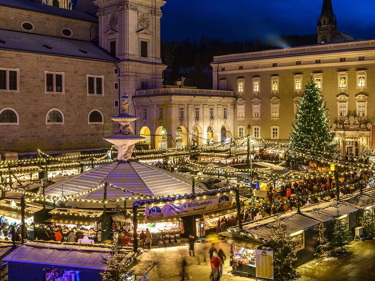 Der Salzburger Christkindlmarkt blickt auf eine lange Geschichte zurück: Er fand bereits im 17. Jahrhundert statt. Christkindlmarkt Salzburg