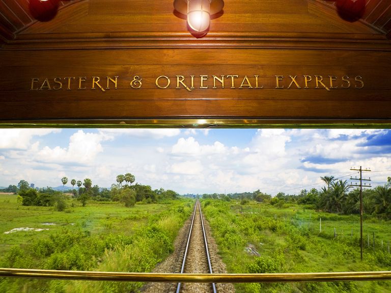 Ausblick auf dem Eastern and Oriental Express durch Malaysia Ausblick auf dem Eastern and Oriental Express durch Malaysia