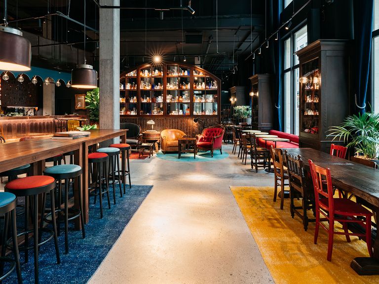 Bar im Ruby Hanna Hotel Stuttgart