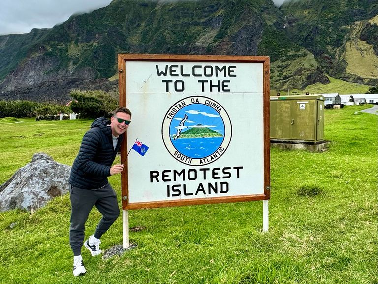 Josh Cahill auf der Inselgruppe Tristan da Cunha
