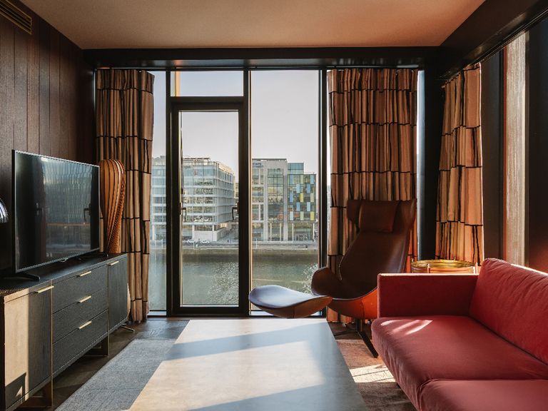 Blick auf den Liffey River von der Warehouse Suite im The Mayson Warehouse Suite, The Mayson