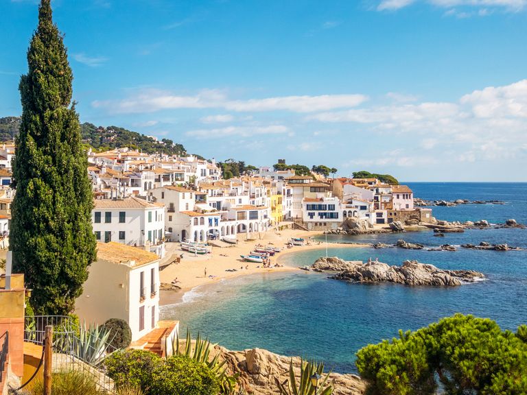 Blick auf den Strand von Palafrugell, Spanien
