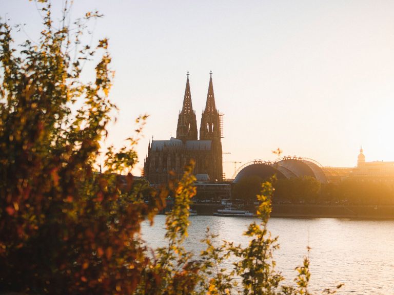 Rheinufer in Köln Rheinufer in Köln