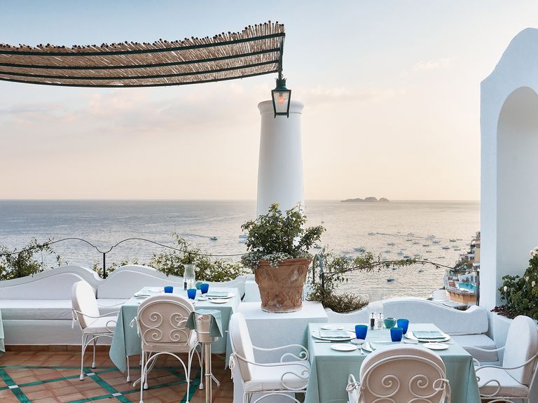 Aussicht auf das Mittelmeer vom Hotel Le Sirenuse in Positano Le Sirenuse, Positano