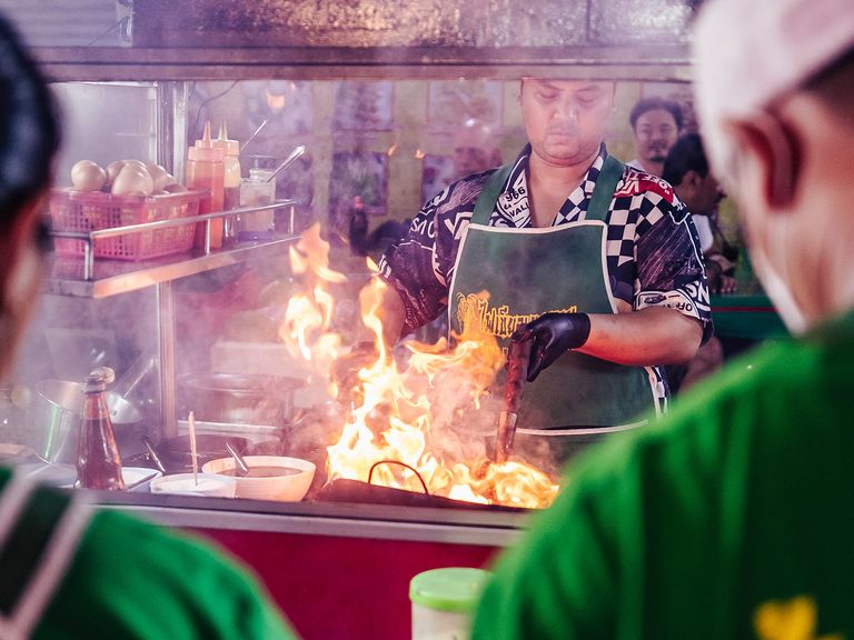 Fikeaw Yaowarat, Bangkok