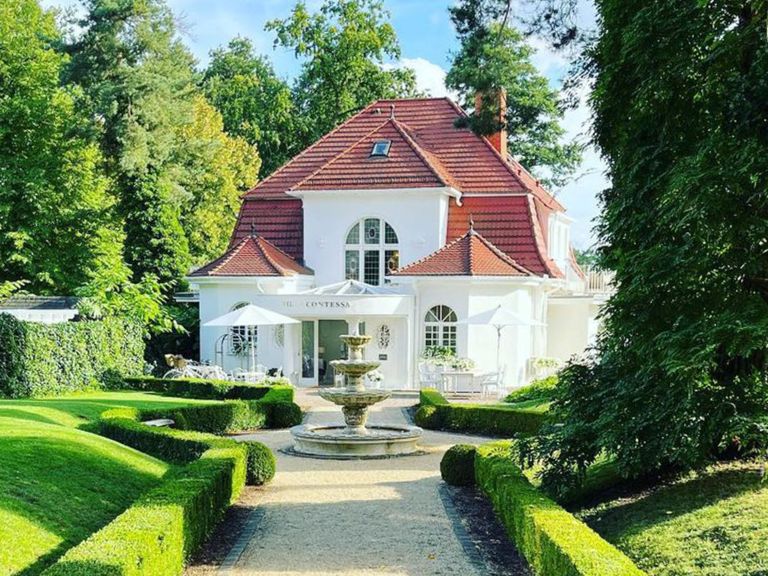 Villa Contessa, Ansicht von der Parkseite