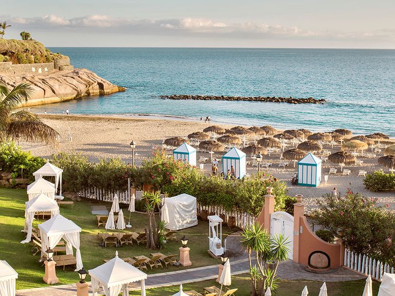 privater Strandabschnitt im Gran Hotel Bahía del Duque Resort