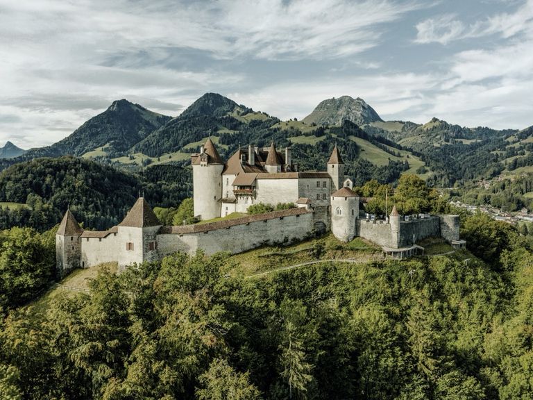 Gro&szlig; ( Ref.GU_28.08.2020_066)