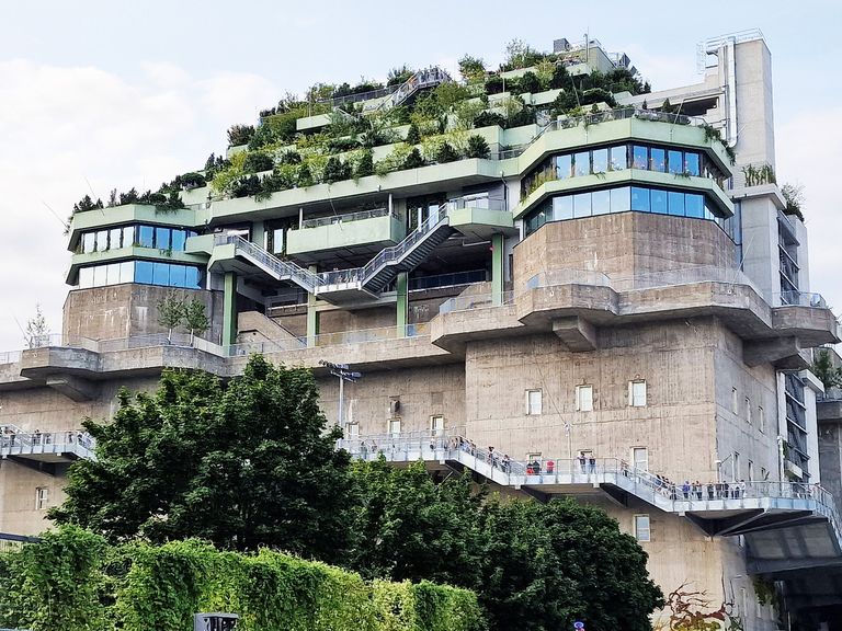 Fertig nach fünf Jahren Bauzeit: der Grüne Bunker in Hamburg Grüner Bunker, St. Pauli Hamburg