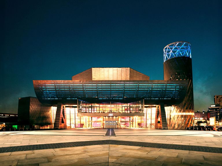 Lowry Theater am Abend, Manchester