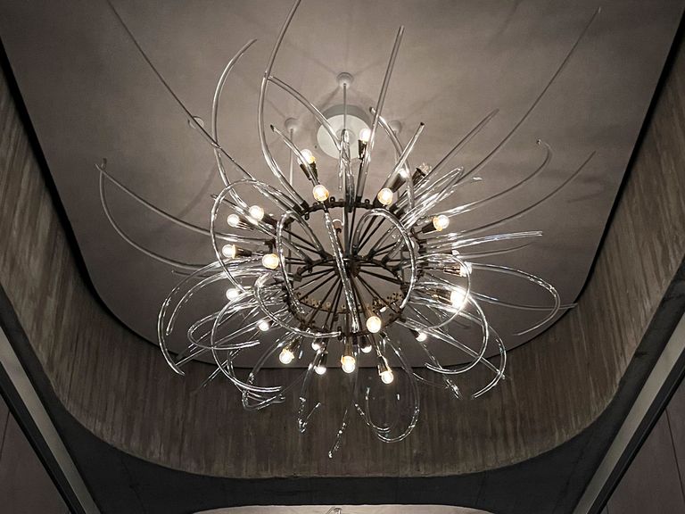 Kronleuchter Ren&eacute; Roub&iacute;ček im Fairmont Golden Prague