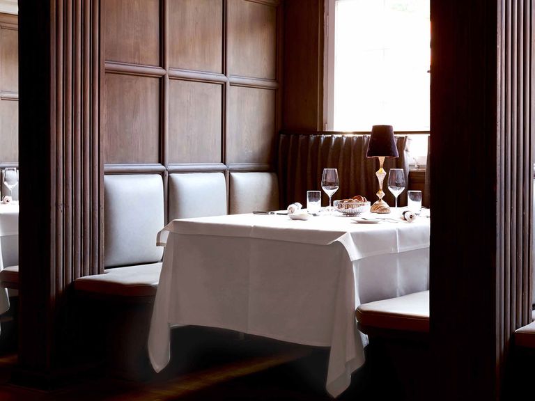 Sitzplatz im Restaurant Finch im Waldhotel Stuttgart