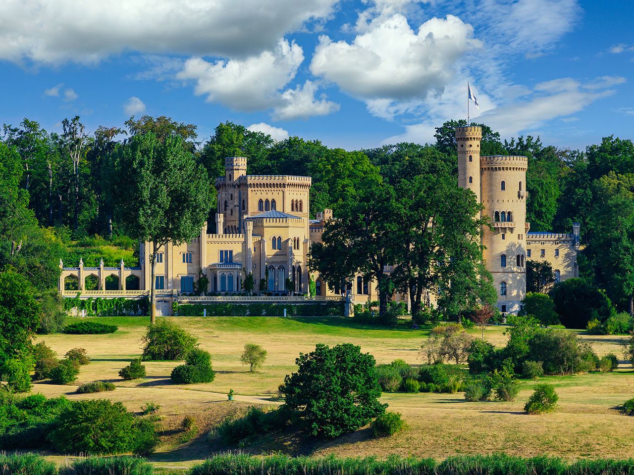 Park Babelsberg in Potsdam, Blick auf Schloss Babelsberg