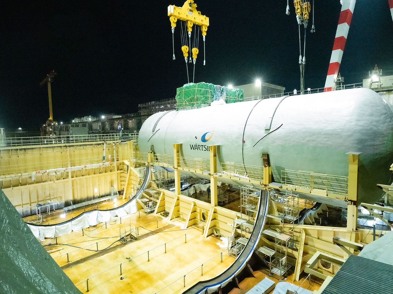 MSC World America auf der Werft