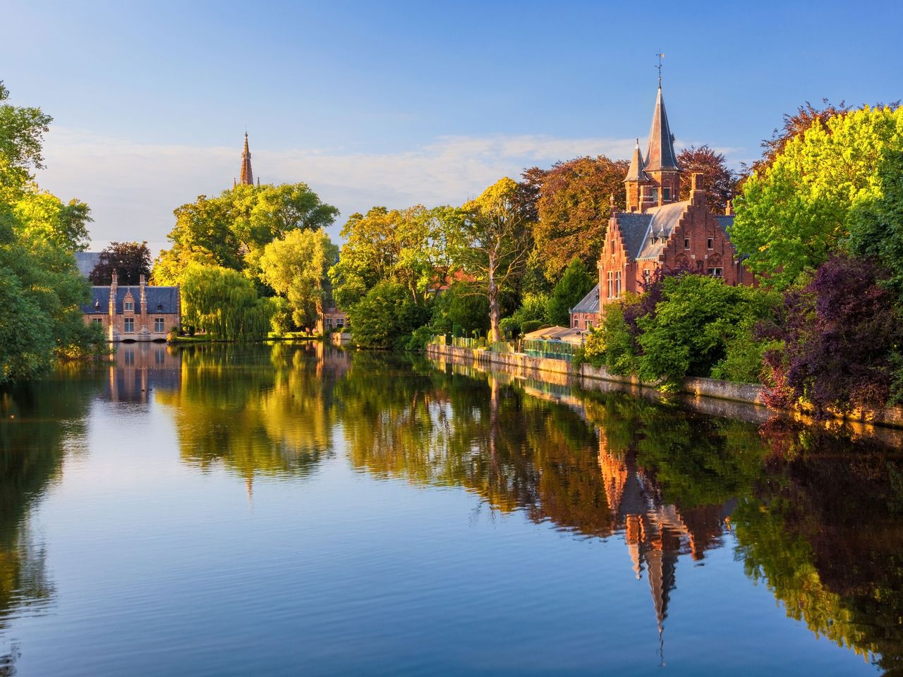 Minnewater in Brügge, Belgien