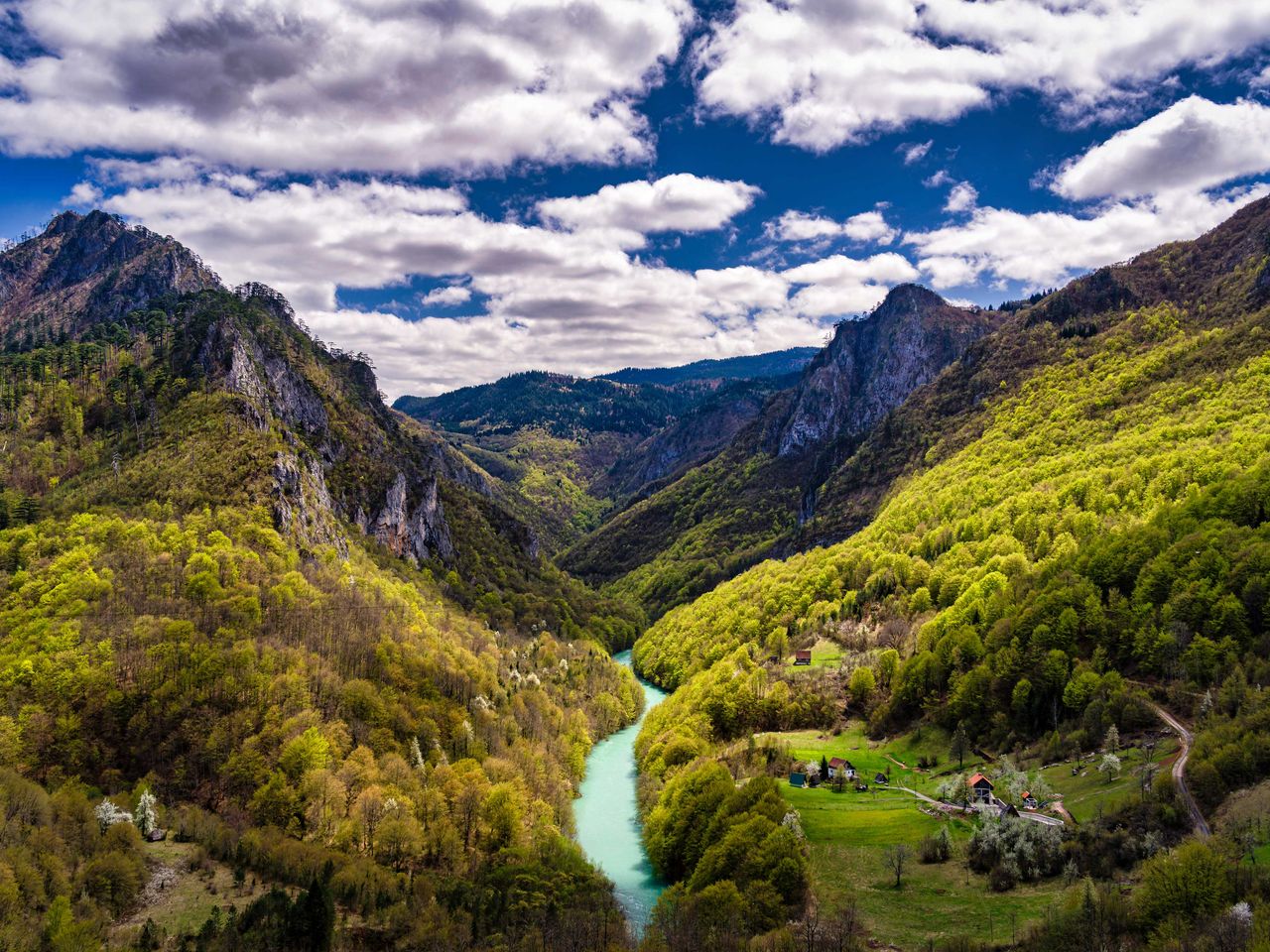 Tara-Schlucht im Nationalpark Durmitor