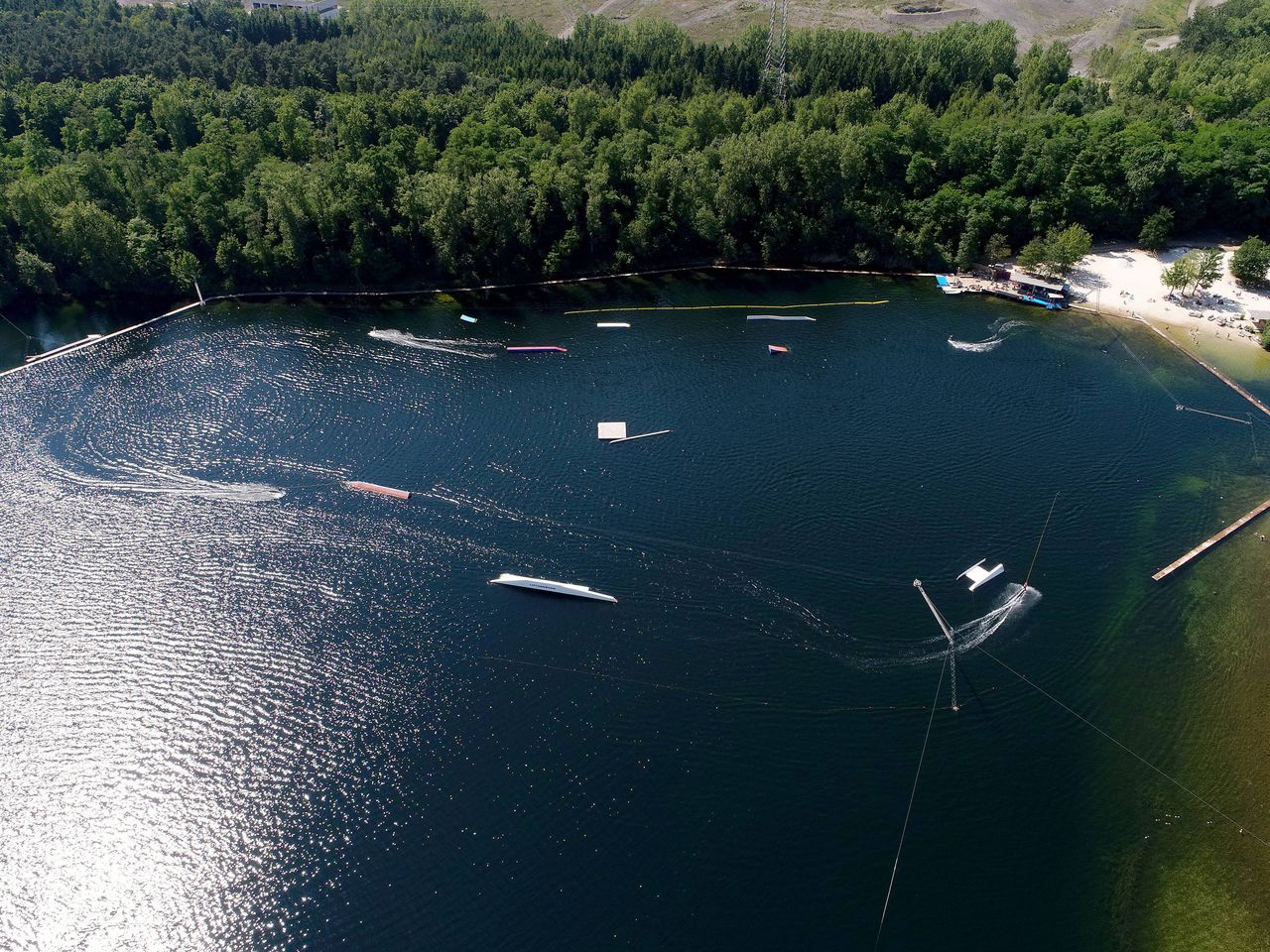 Wasserskibahn auf dem Bleibtreusee bei Br&uuml;hl