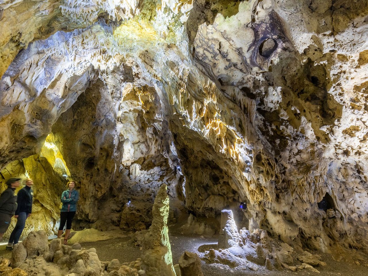 Charlottenhöhle, Lonetal