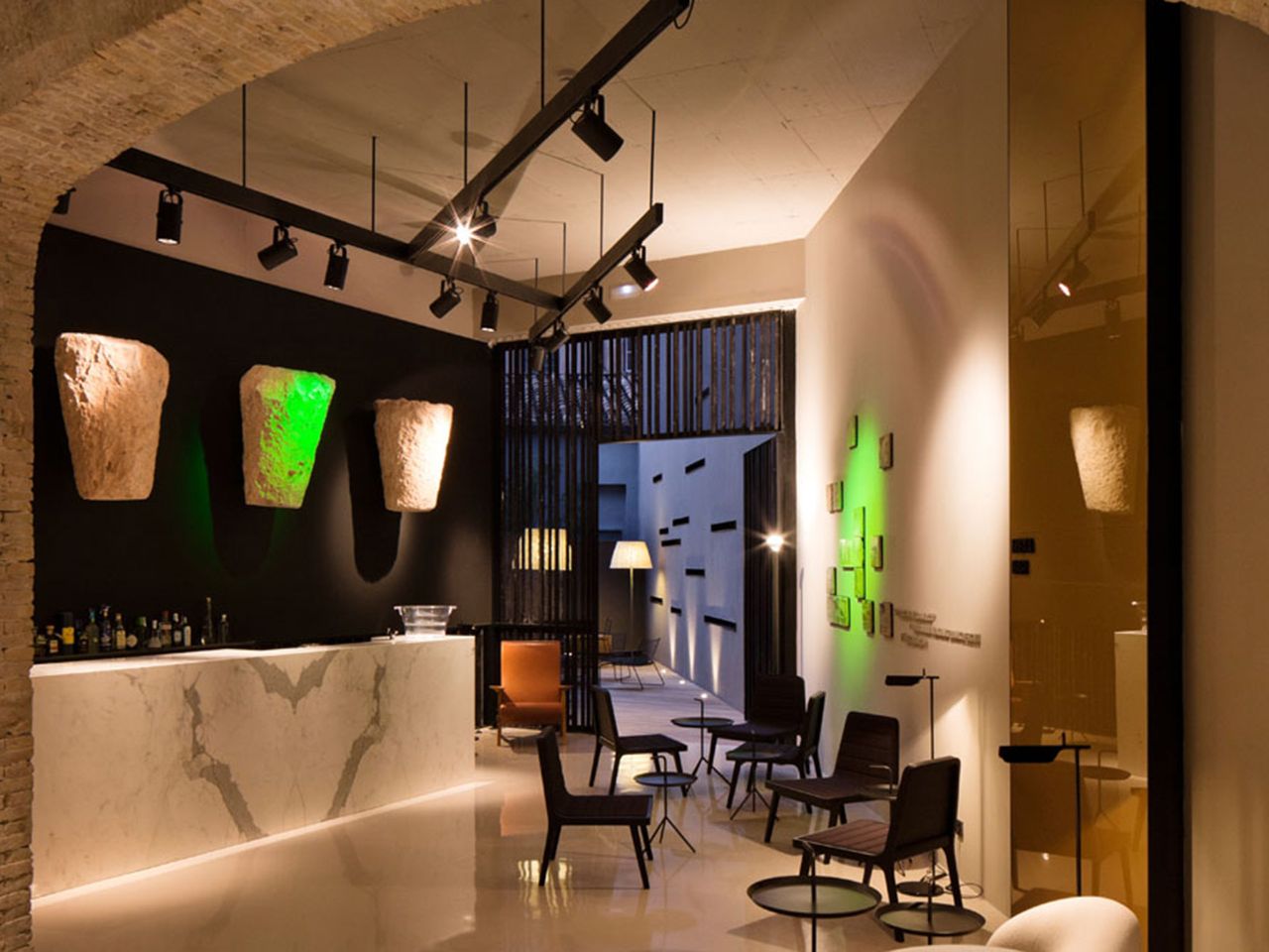 Valencia Caro Hotel