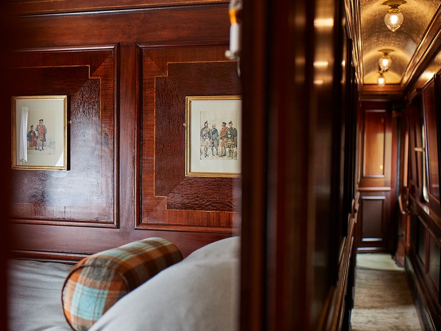 Royal Scotsman, Kabine mit Mahagoni-Vertäfelung