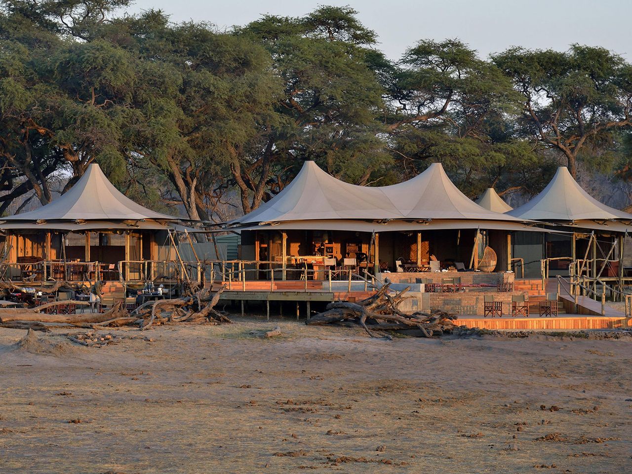 Somalisa Camp in Simbabwe, Hwange-Nationalpark