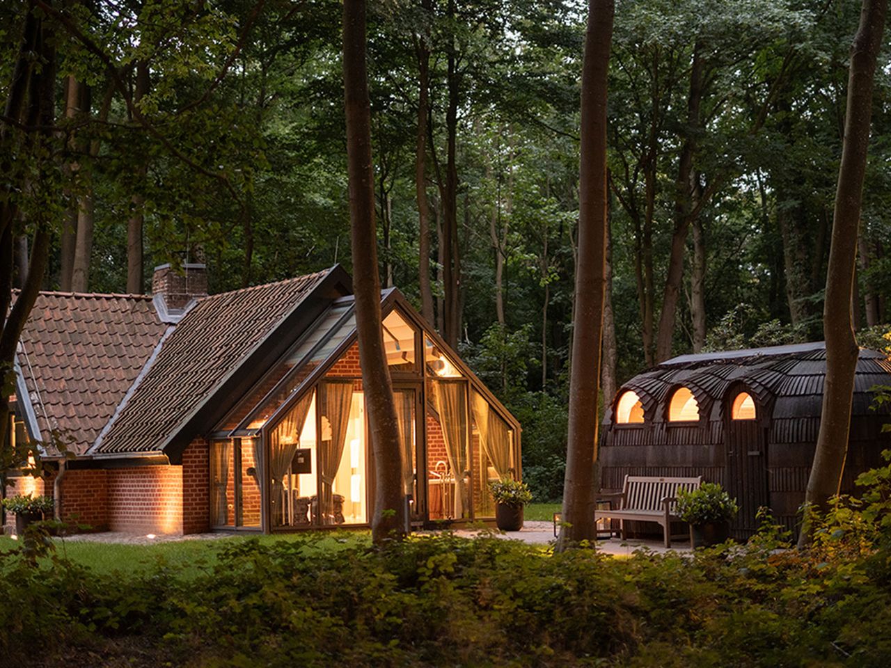 Badehäuschen des Weissenhaus-Resorts an der Ostsee