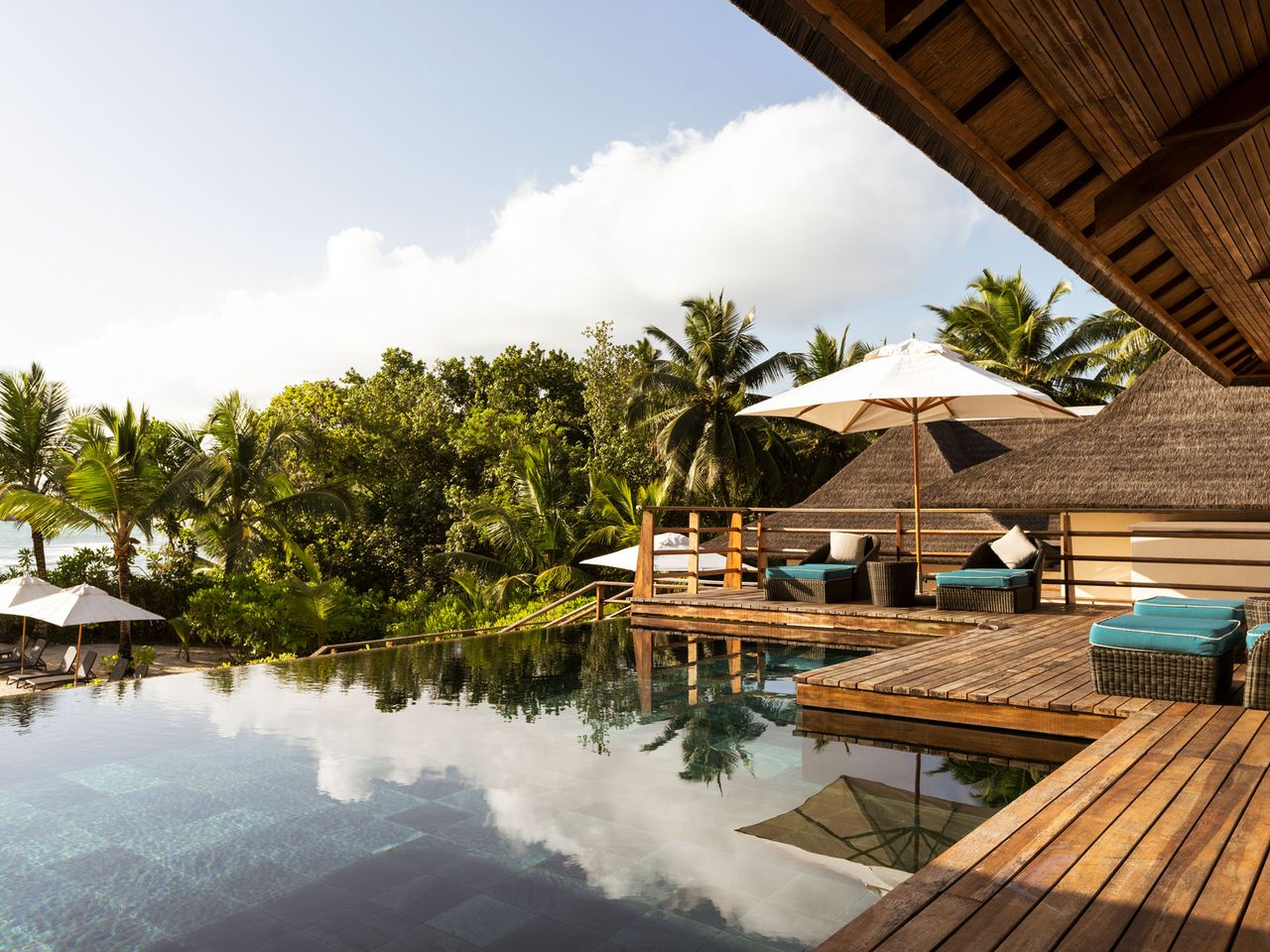Pool der Presidential Villa, Constance Lemuria Praslin