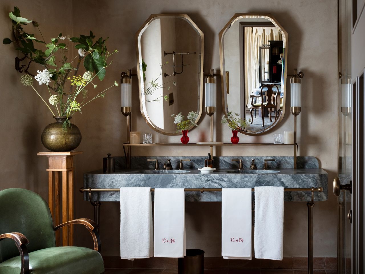 Badezimmer im Castello di Reschio