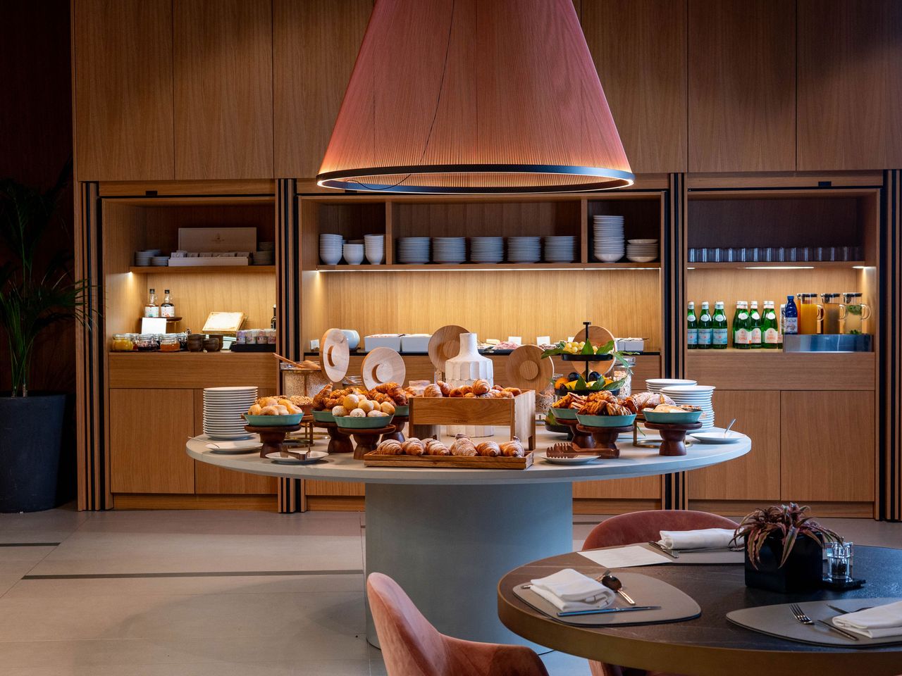 Fr&uuml;hst&uuml;cksbuffet im Hotelrestaurant Pria