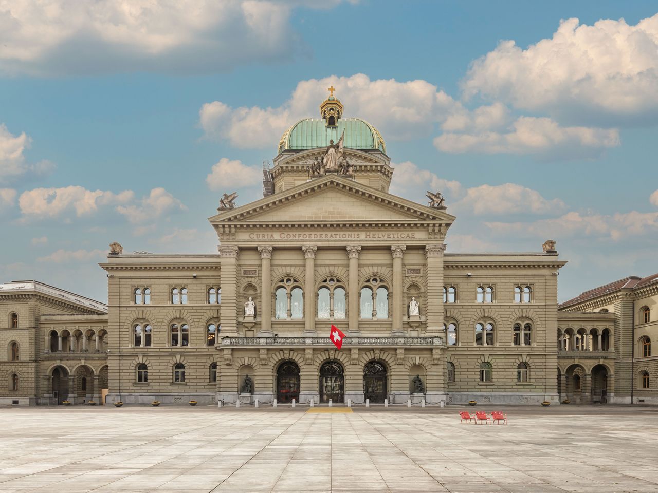 Au&szlig;enansicht Bundeshaus Bern