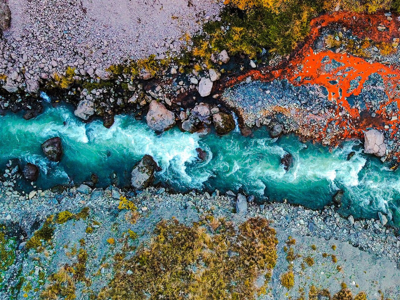 Truso Tal in Georgien, Fluss Terek von oben