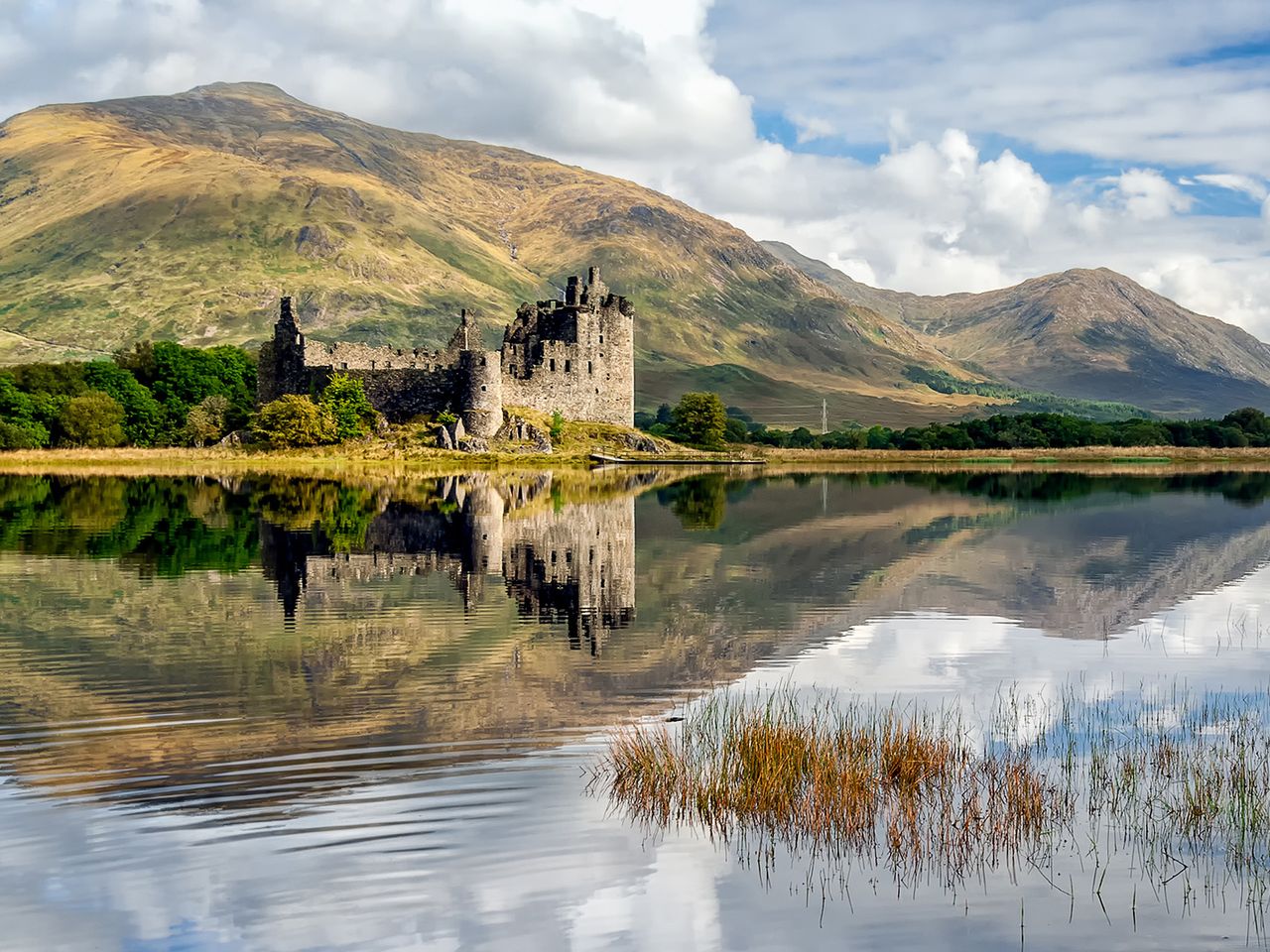 Kilchurn Castle am Loch Awe, Schottland