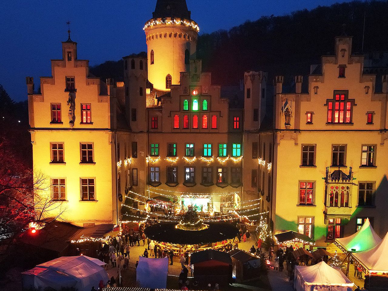 Weihnachtsmarkt auf Schloss Arenfels