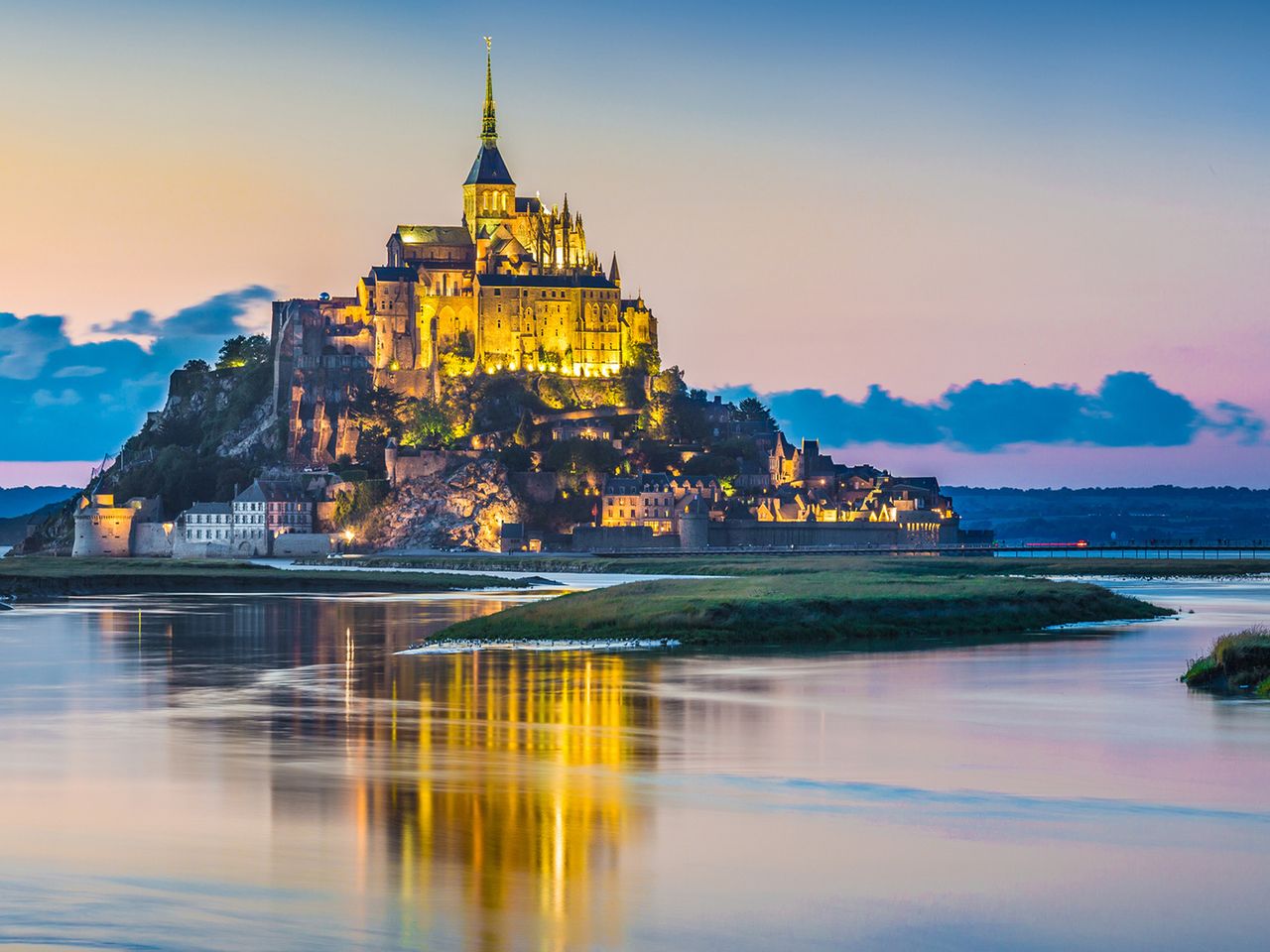 Mont-Saint-Michel am Abend, Normandie