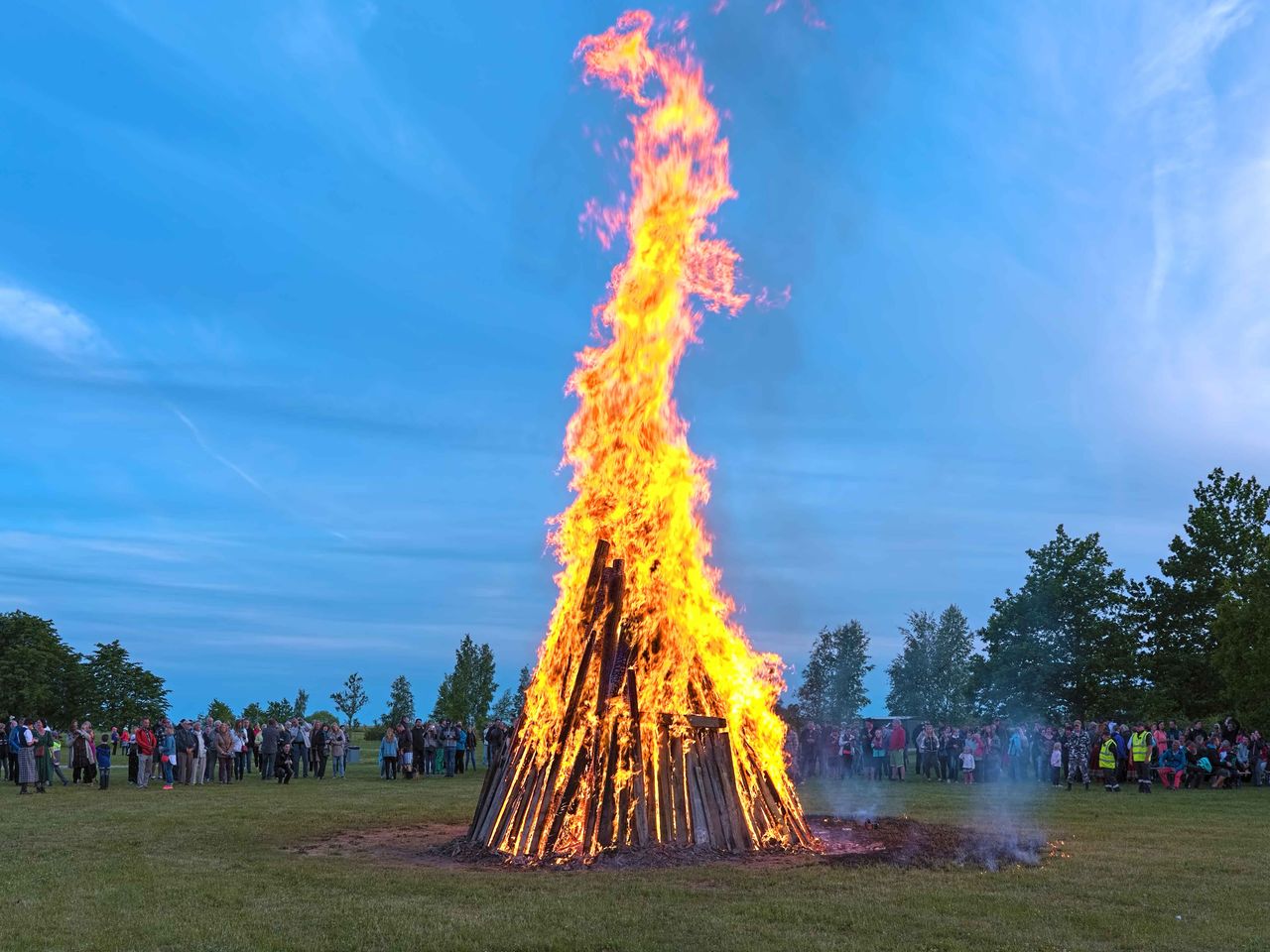 Jaanipaev, Jaans Day in Estland