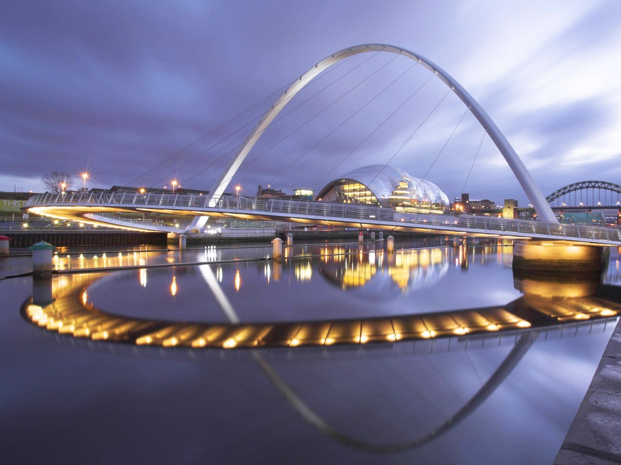 Millenium Bridge Newcastle, Nordengland