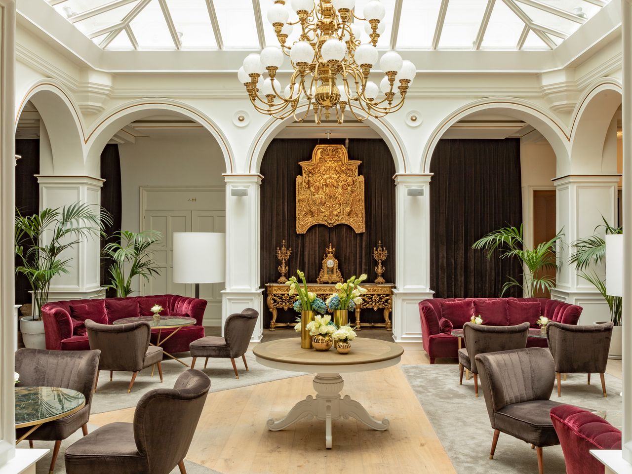 Palacio de los Duques, Madrid